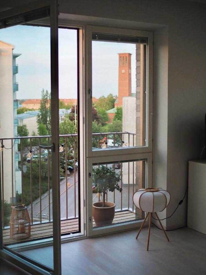 Leilighet Candy-colored Two-room With Sweet Views