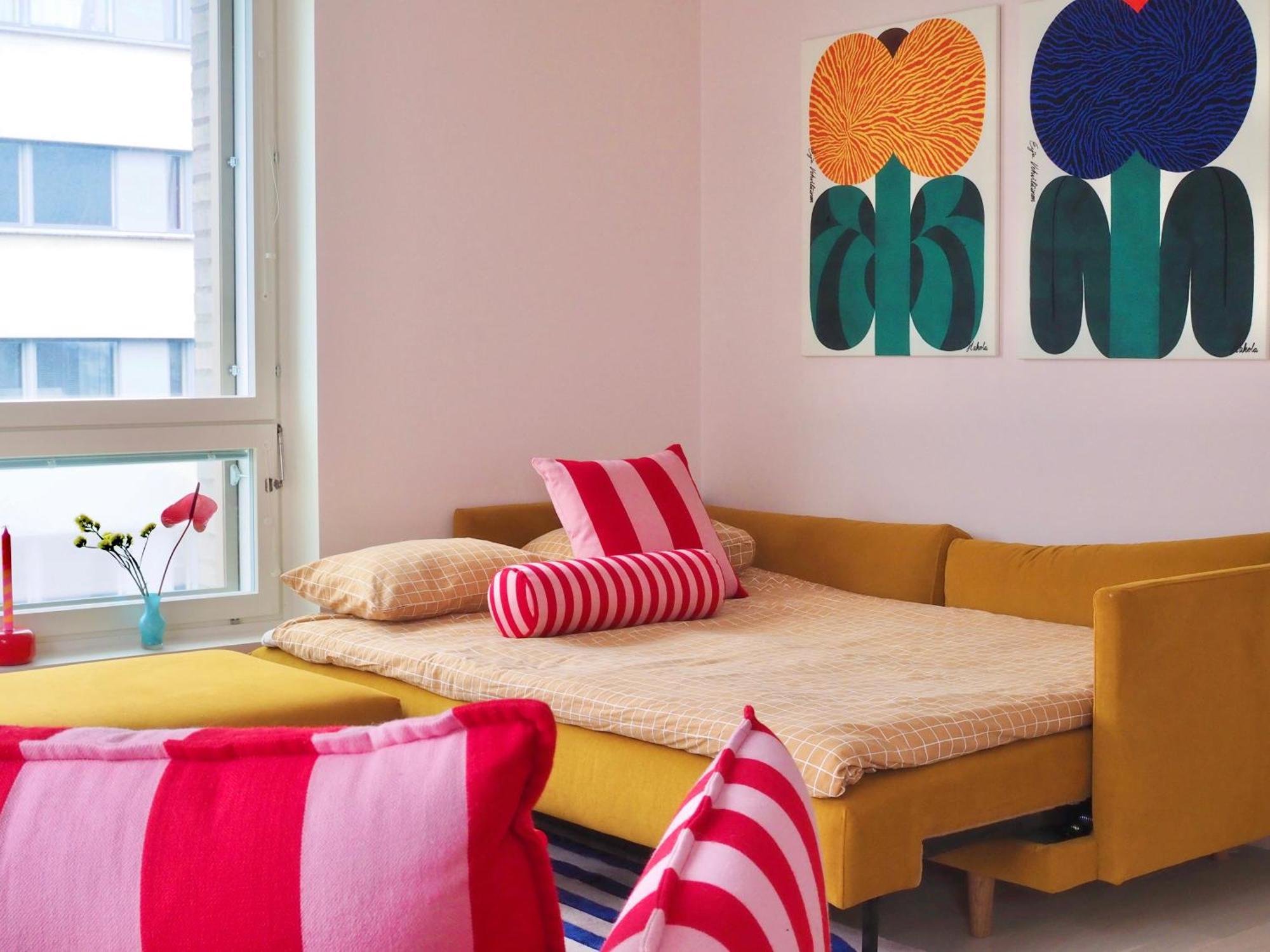 Leilighet Candy-colored Two-room With Sweet Views